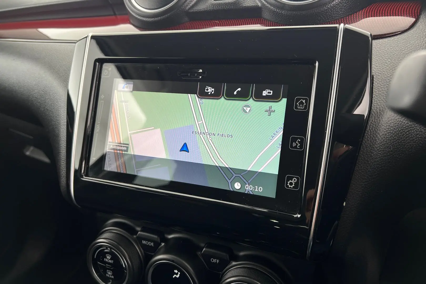 2018 Suzuki Swift Gallery Image 14