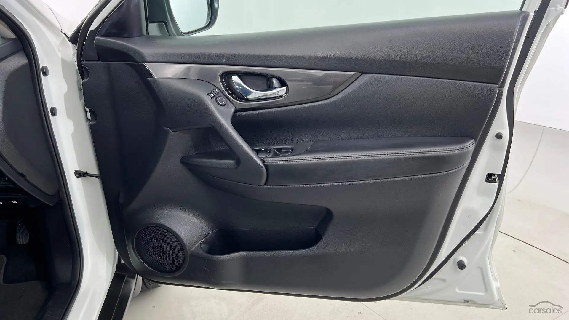 2018 Nissan X-TRAIL Image 13