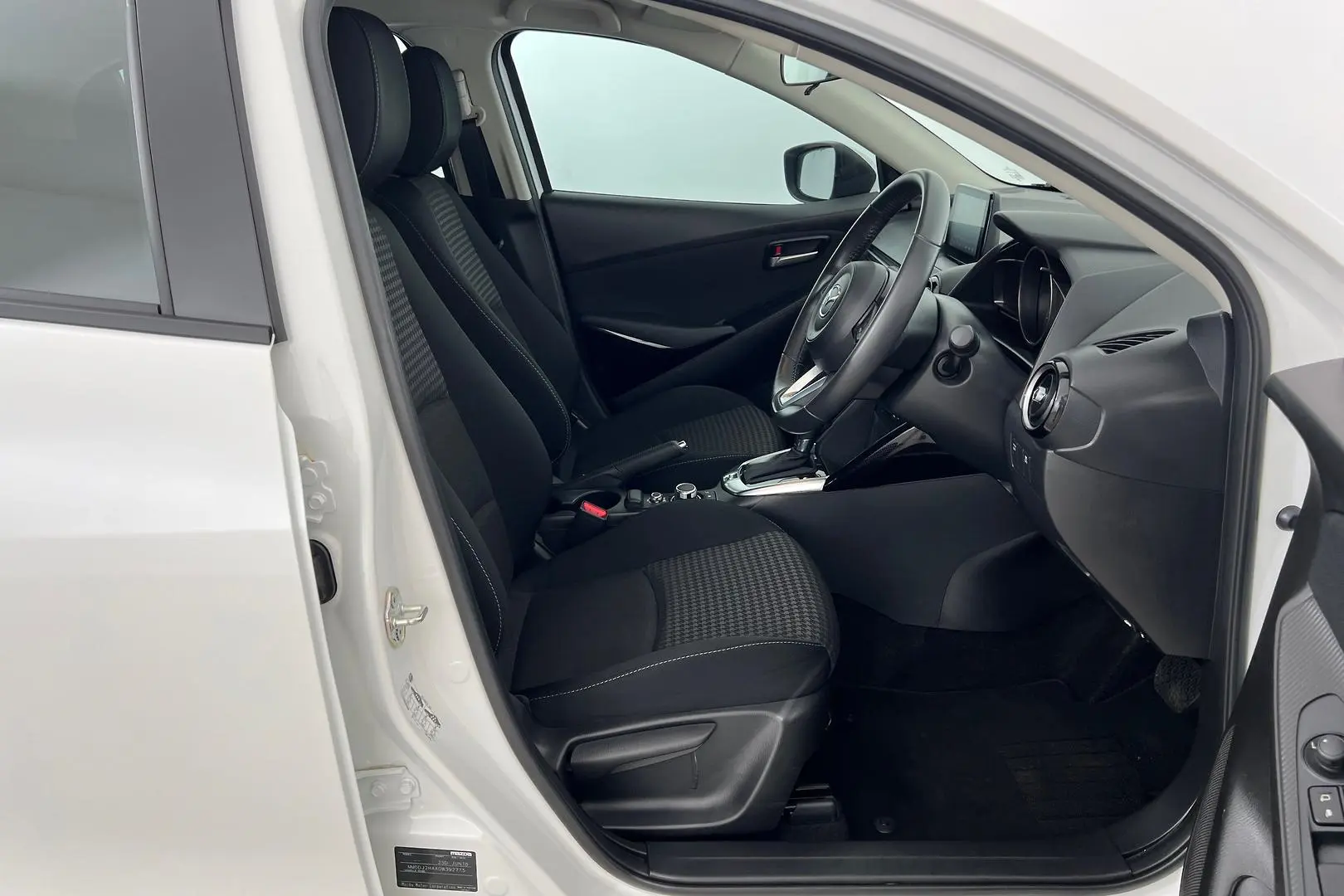 2018 Mazda 2 Gallery Image 15