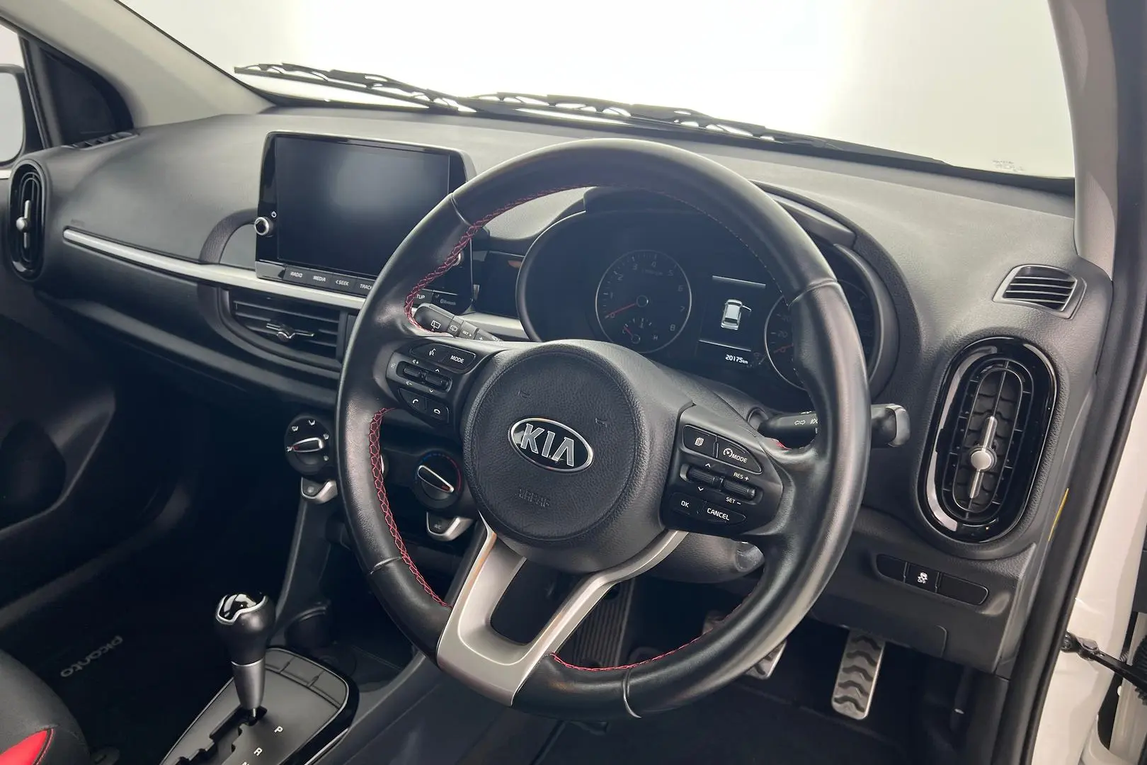 2021 Kia Picanto Gallery Image 13