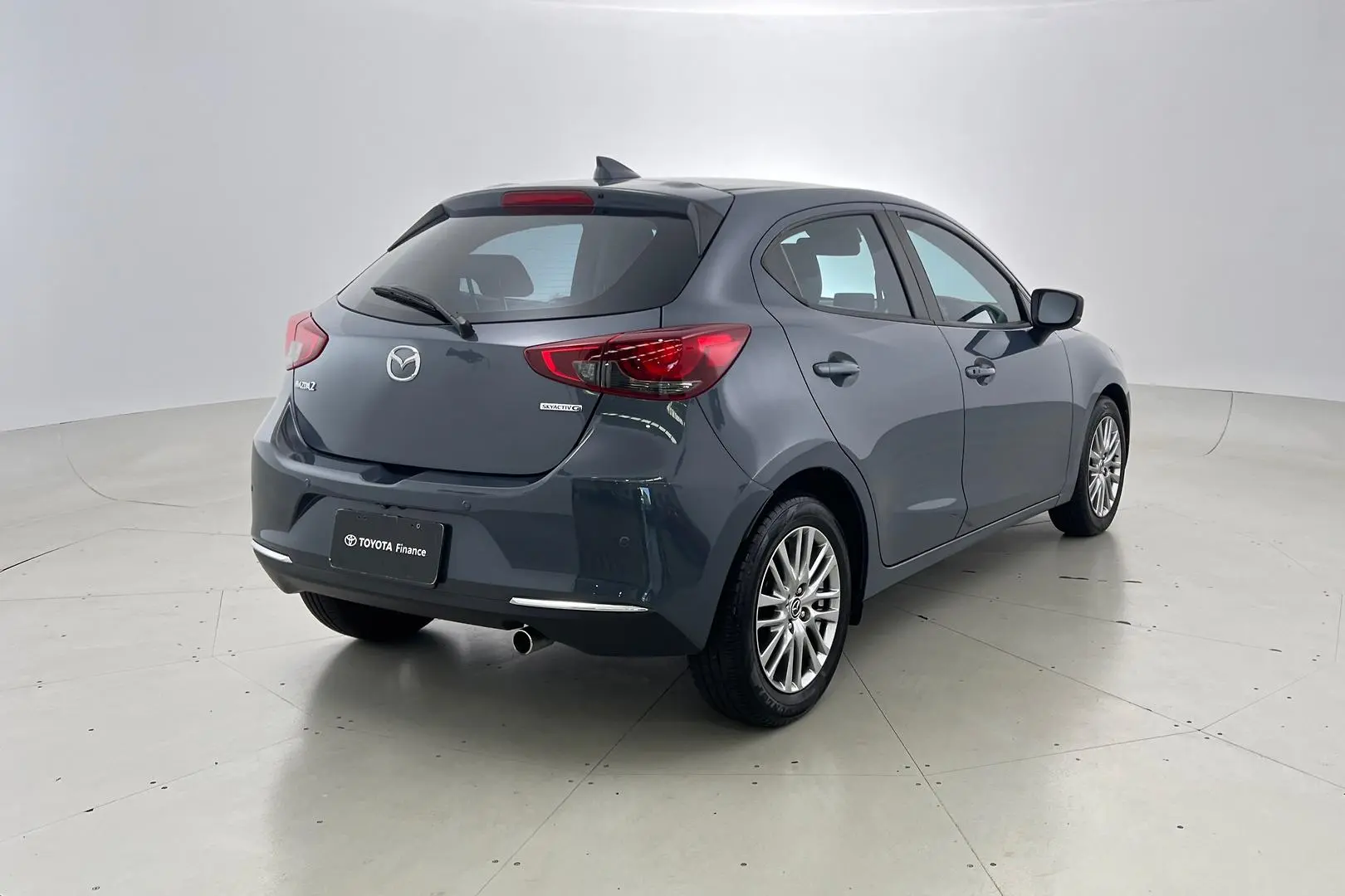 2021 Mazda 2 Gallery Image 4