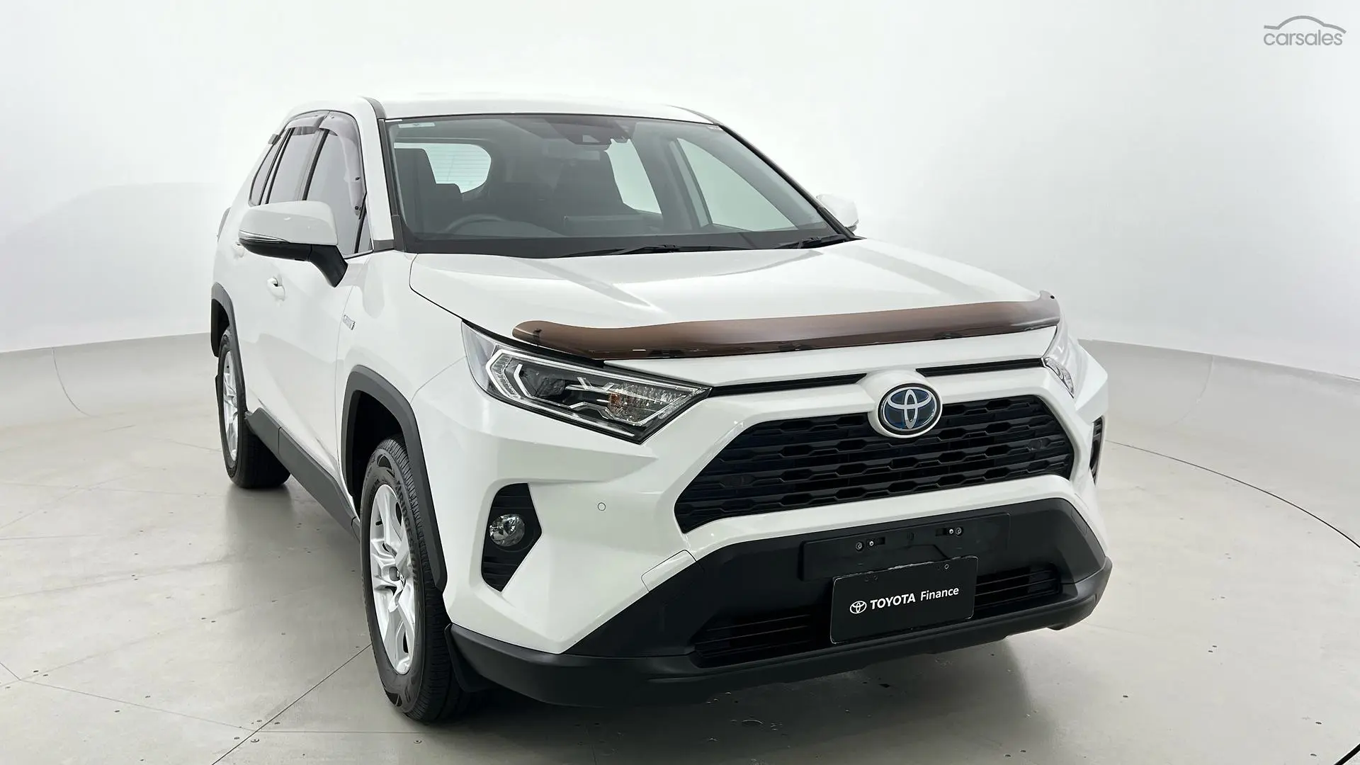 2019 Toyota RAV4 Image 3