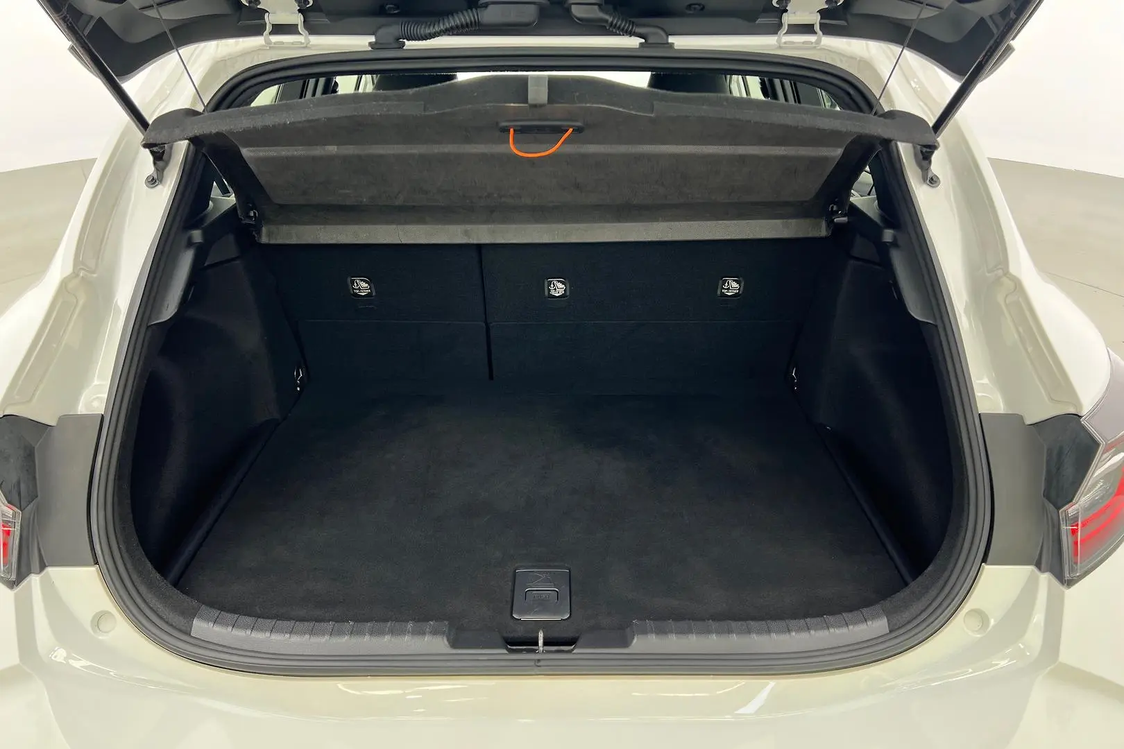 2022 Toyota Corolla Gallery Image 24