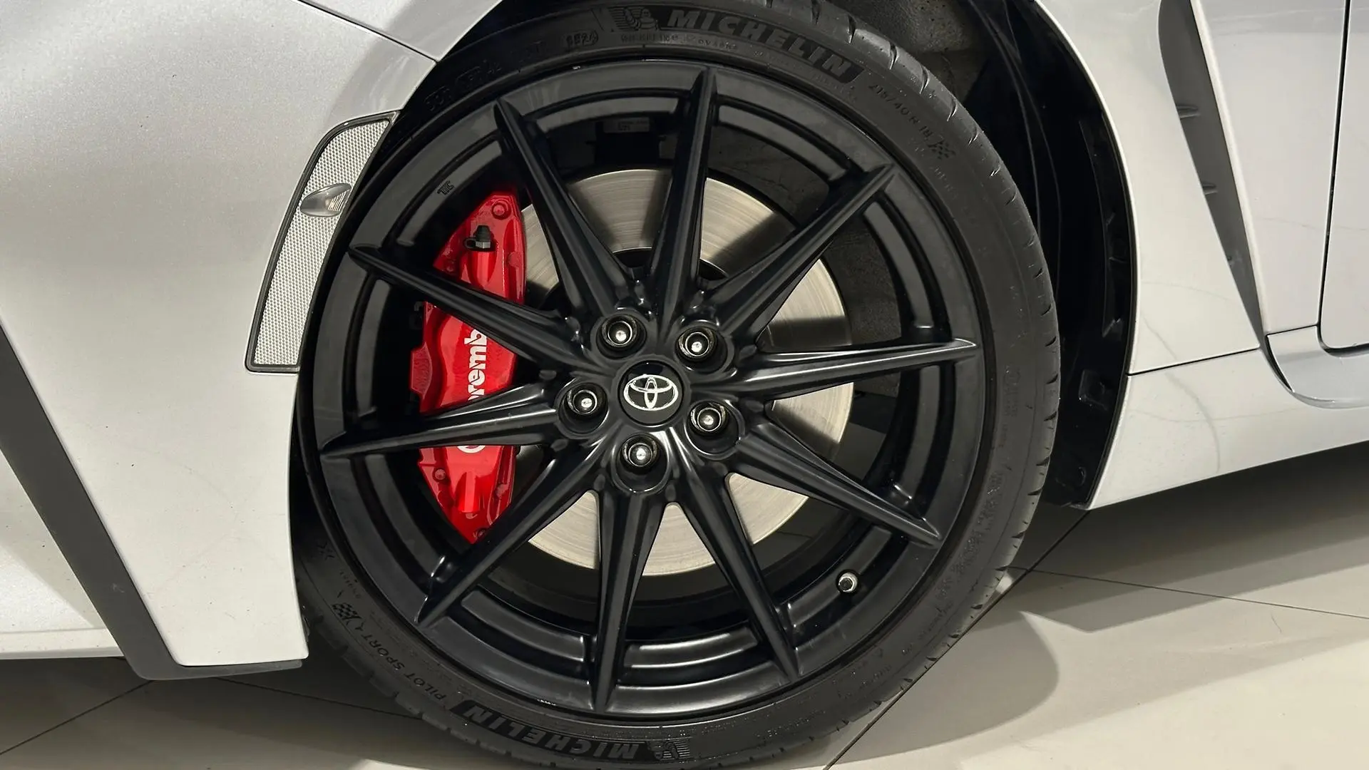 2024 Toyota GR86 Gallery Image 15