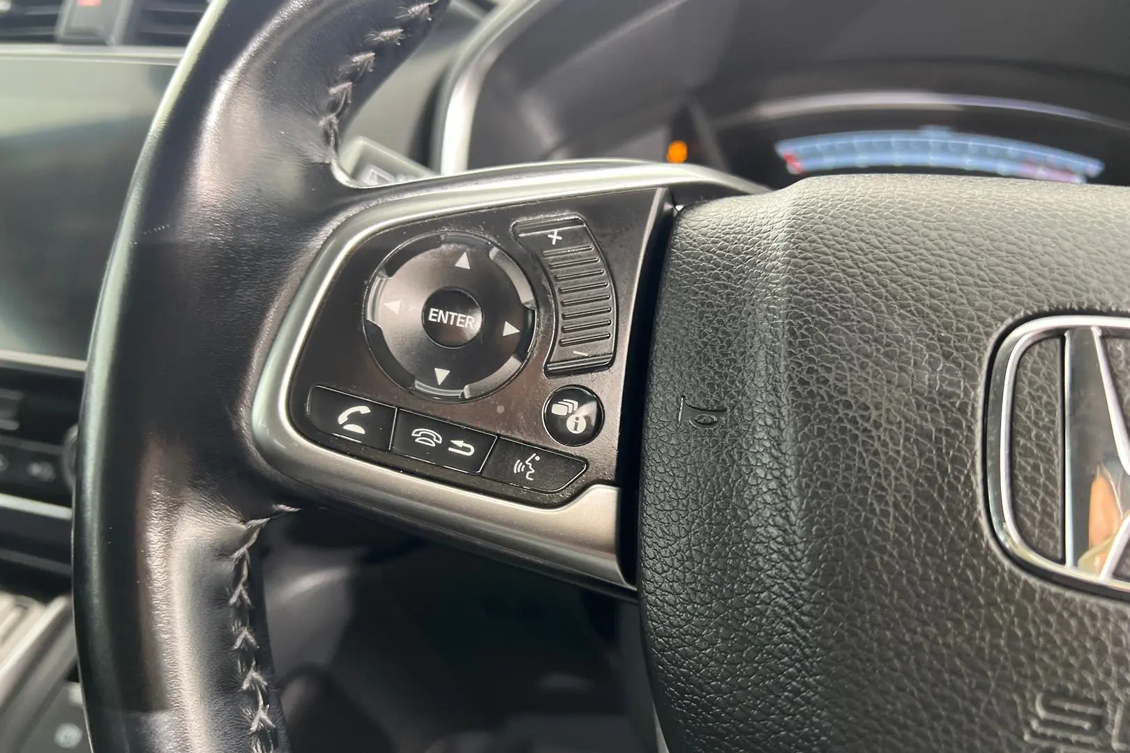 2018 Honda CR-V Gallery Image 16