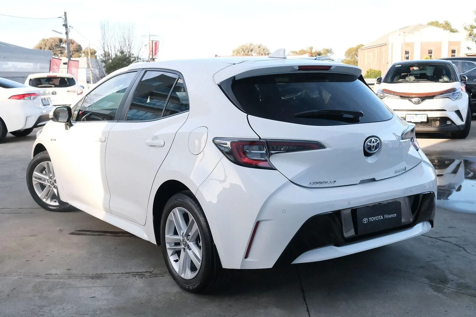 2021 Toyota Corolla Gallery Image 2