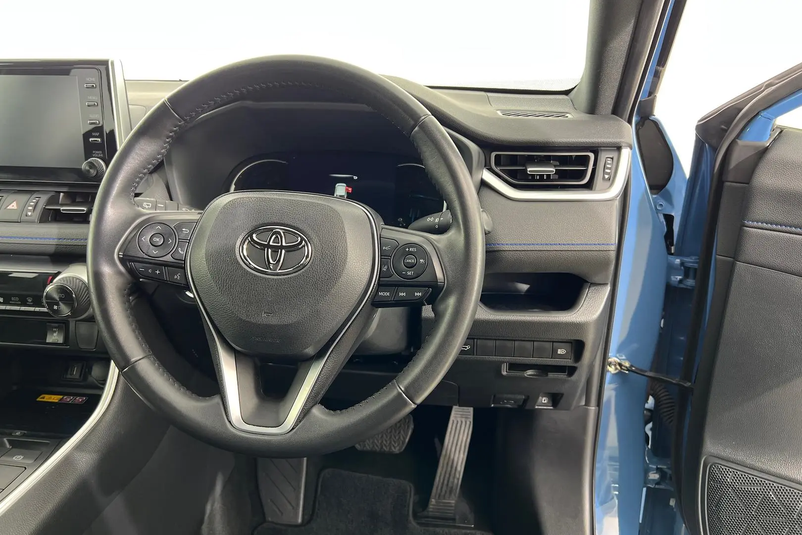 2022 Toyota Rav4 Gallery Image 12