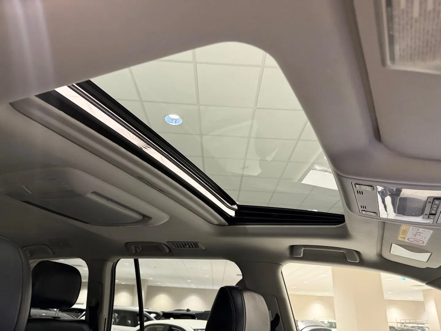 2013 Toyota Landcruiser Gallery Image 19