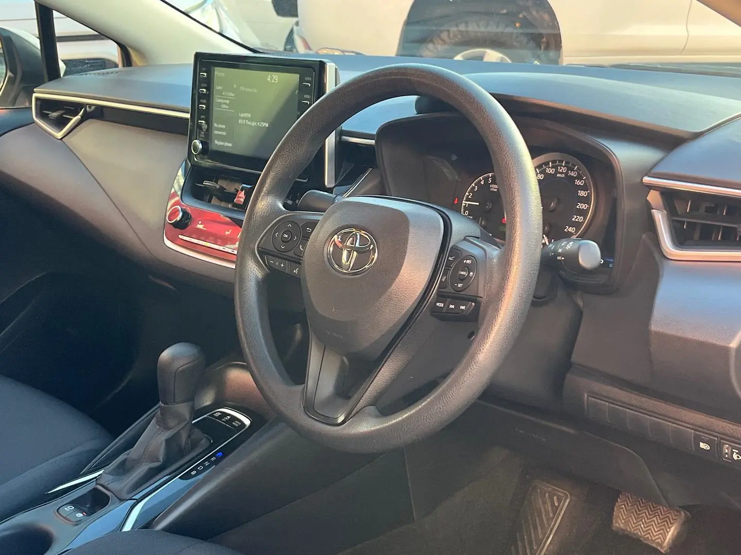 2022 Toyota Corolla Gallery Image 12