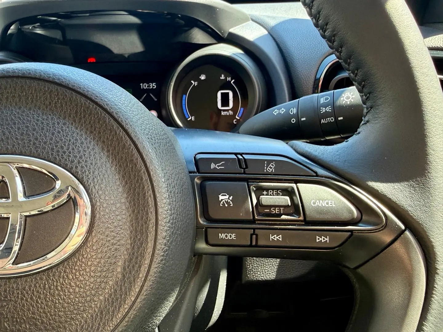 2021 Toyota Yaris Cross Gallery Image 11