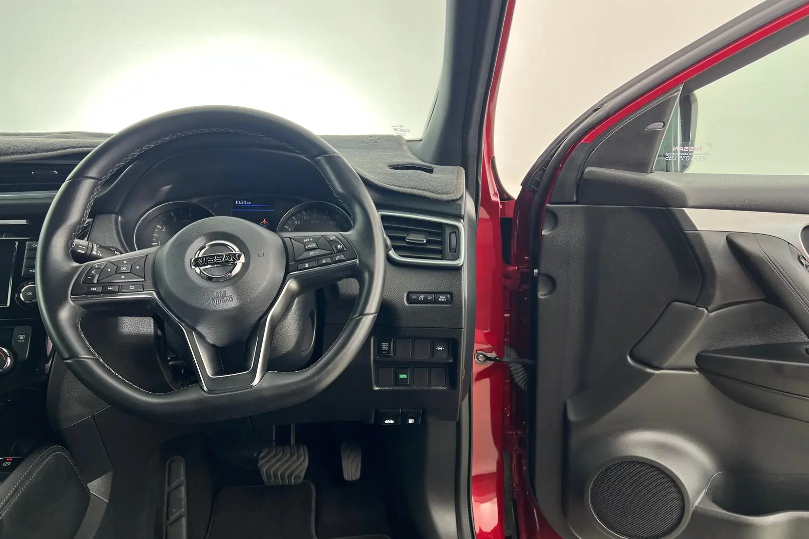 2020 Nissan QASHQAI Gallery Image 18
