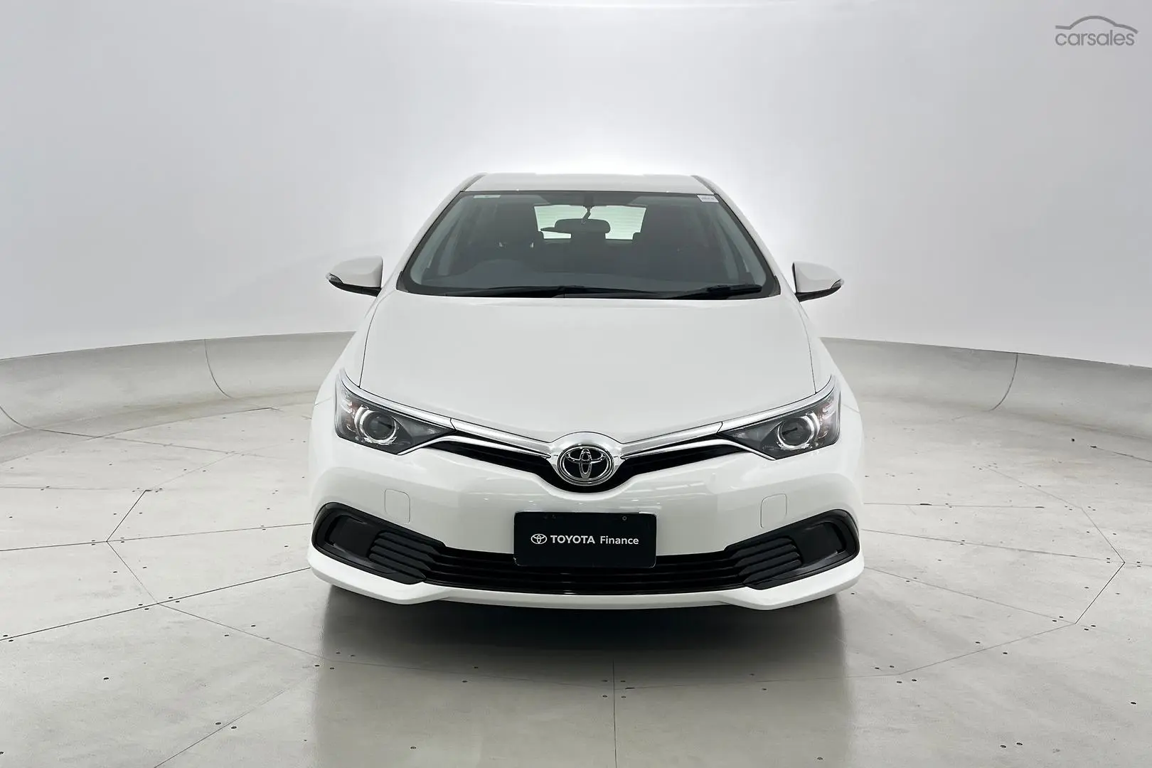 2018 Toyota Corolla Image 9