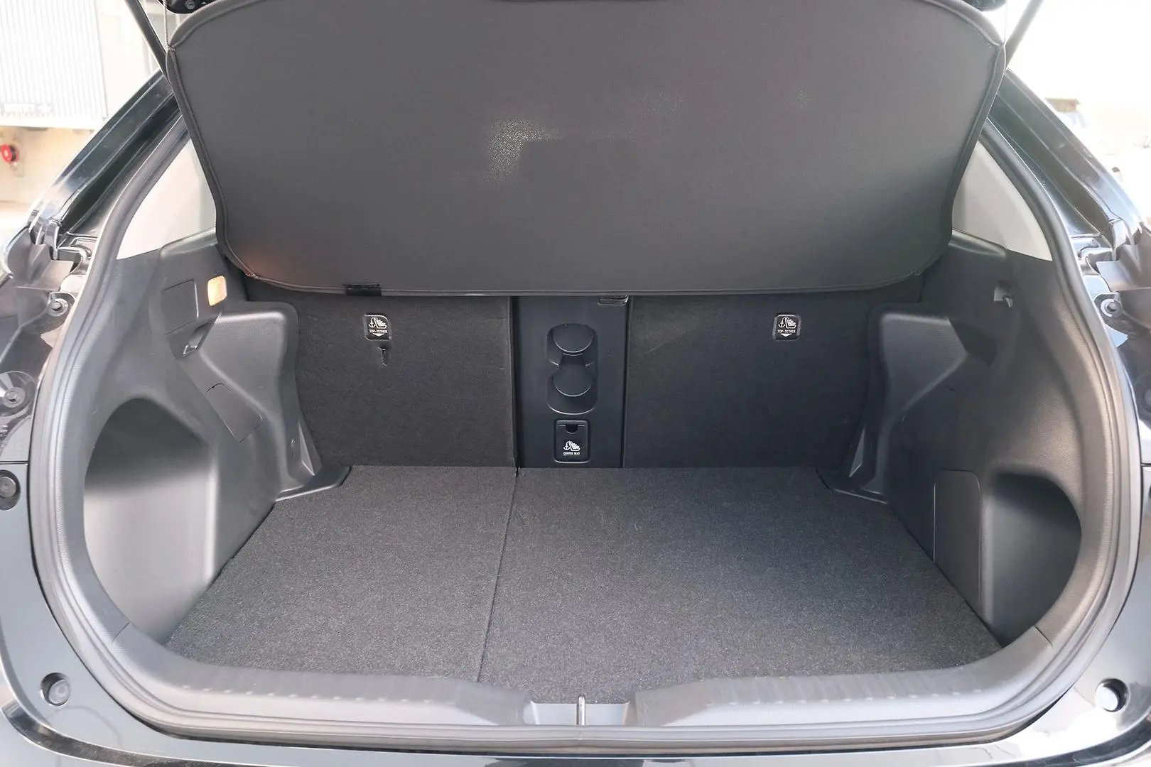2023 Toyota Yaris Cross Gallery Image 10