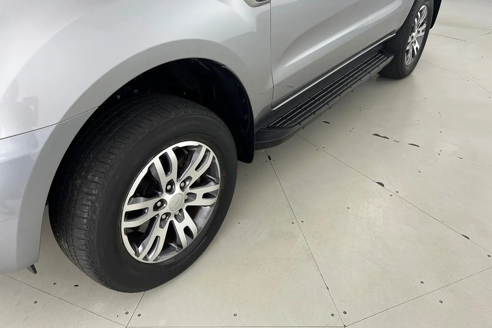 2019 Ford Everest Gallery Image 22