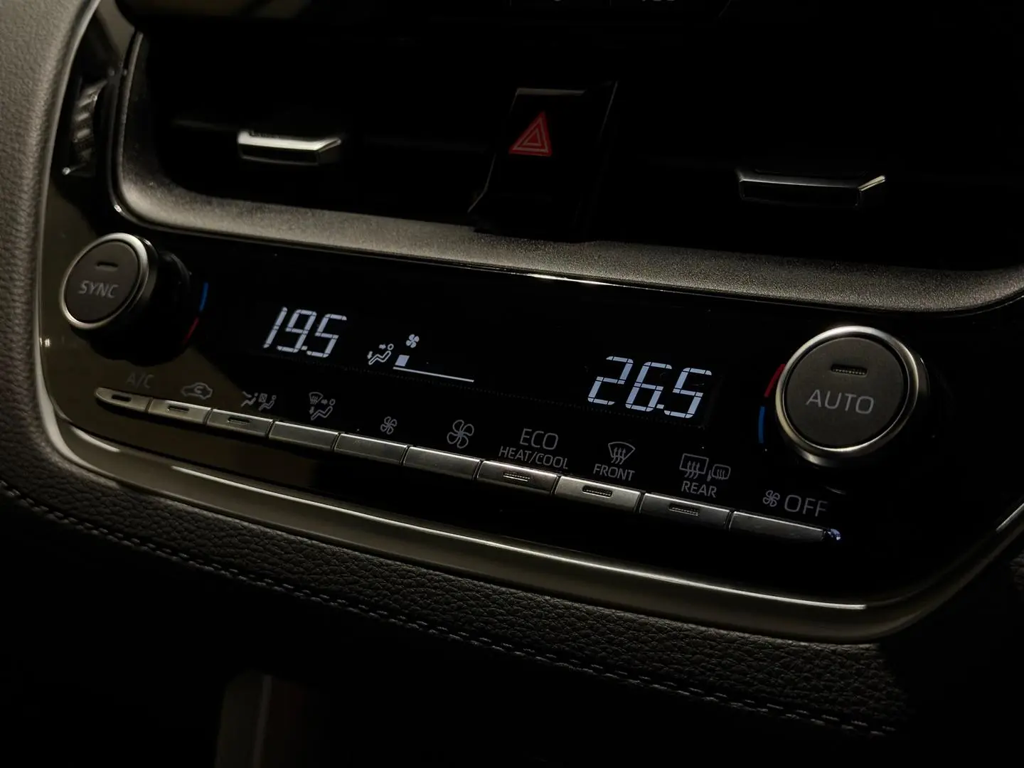 2023 Toyota Corolla Cross Gallery Image 18