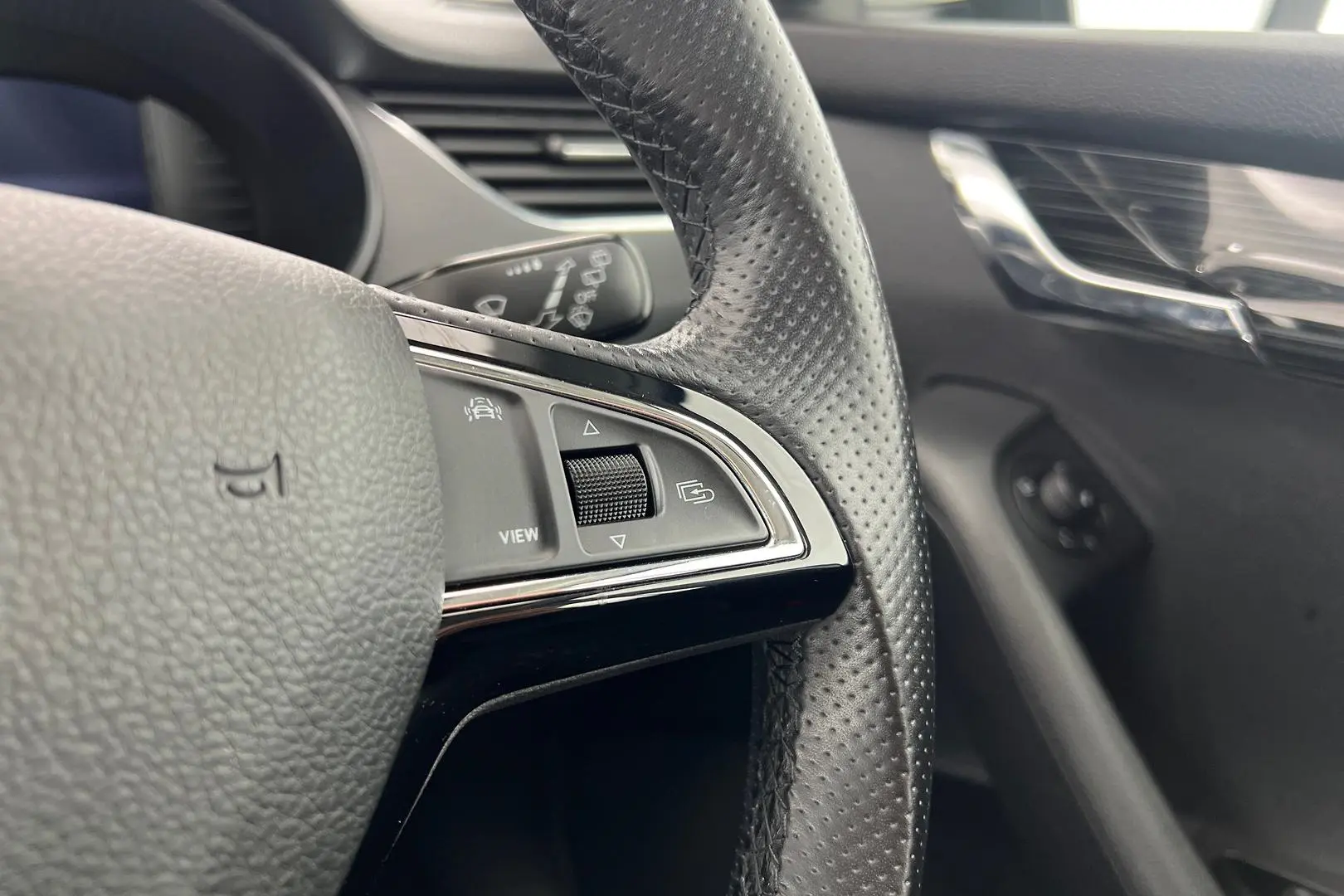 2020 SKODA Octavia Gallery Image 22