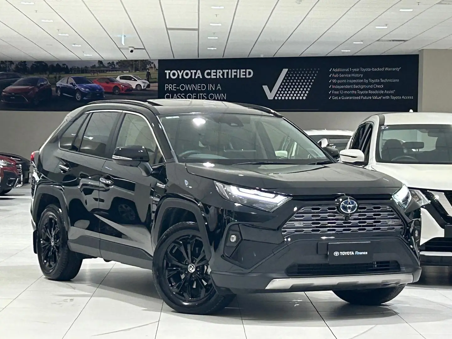 2024 Toyota RAV4 Gallery Image 1