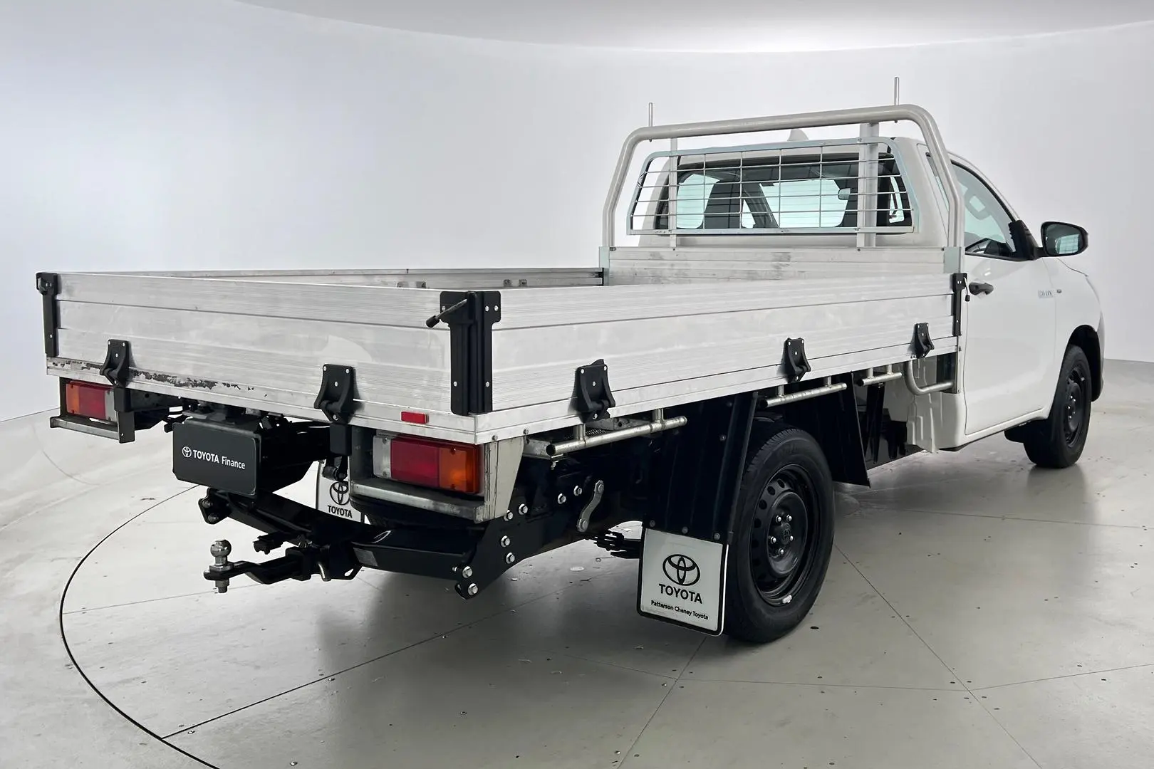 2023 Toyota Hilux Gallery Image 4