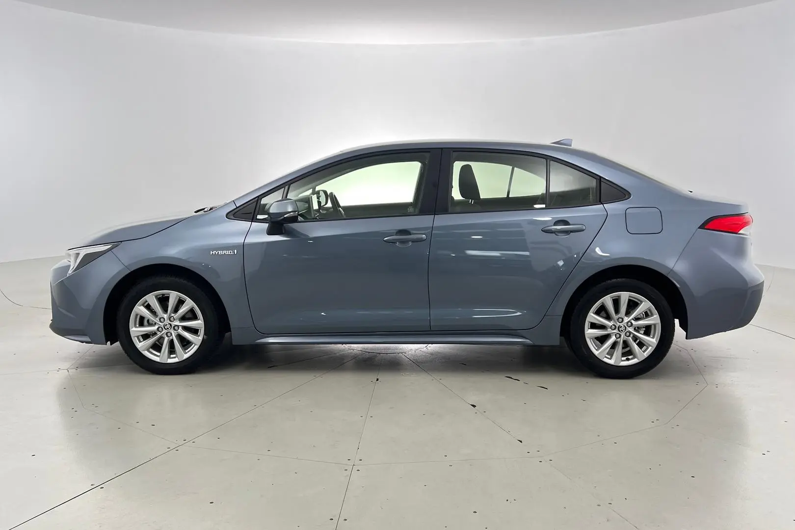 2024 Toyota Corolla Gallery Image 8