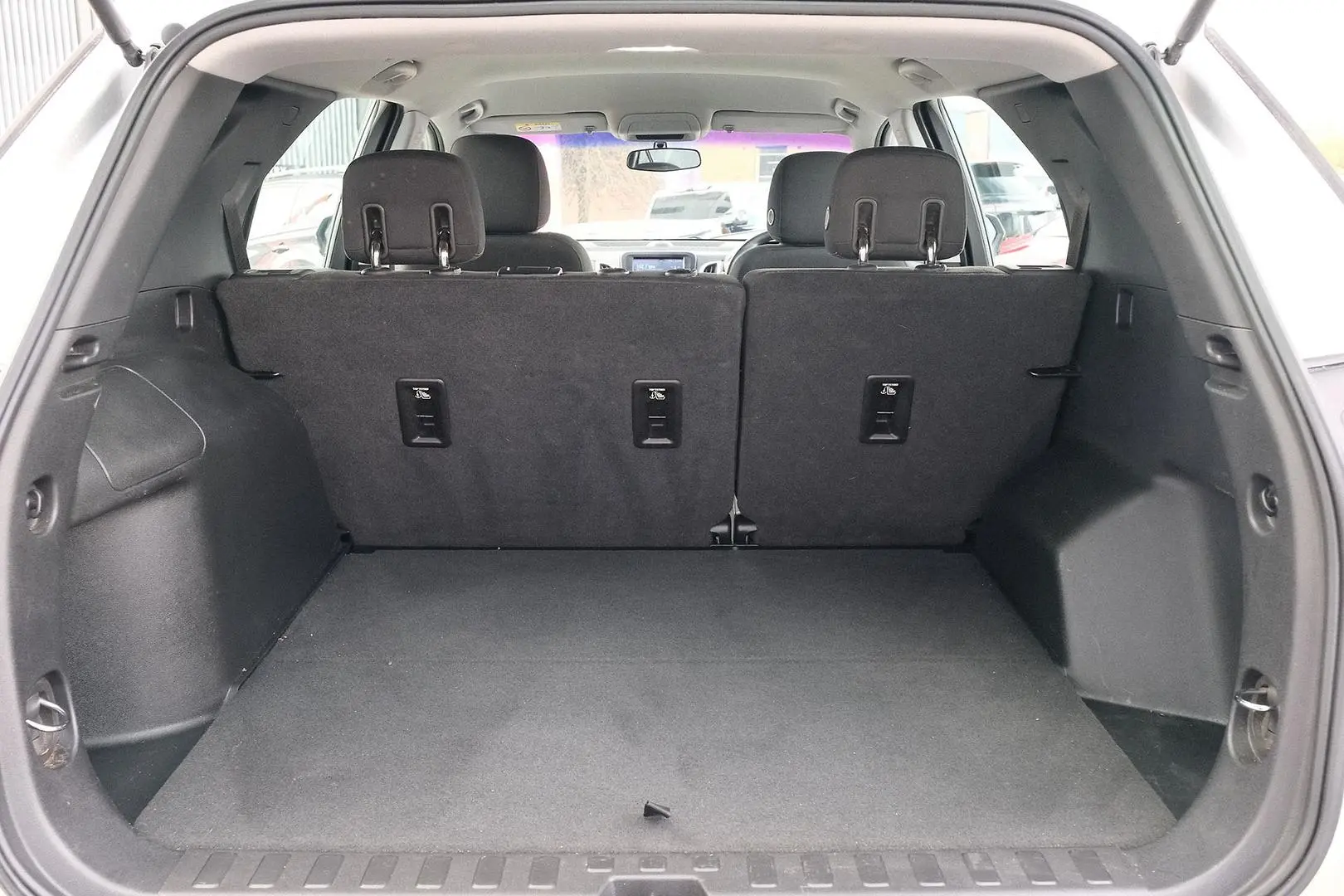 2017 Holden Equinox Gallery Image 10