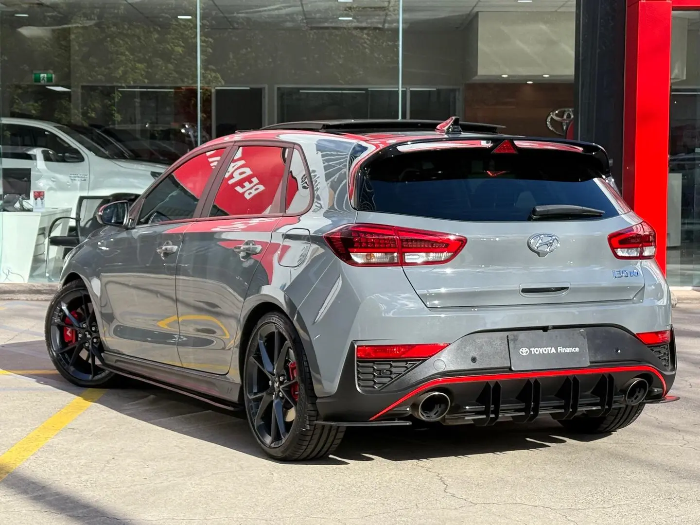 2023 Hyundai i30 Gallery Image 8