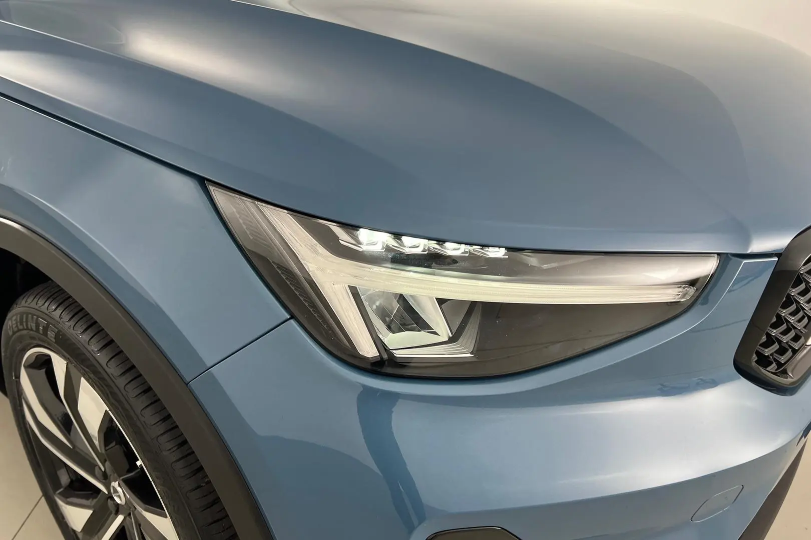 2022 Volvo XC40 Gallery Image 15