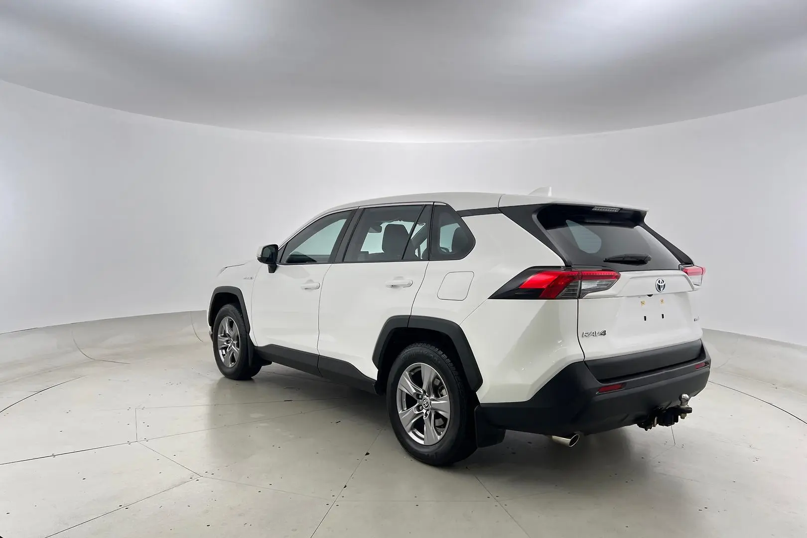 2023 Toyota RAV4 Gallery Image 7