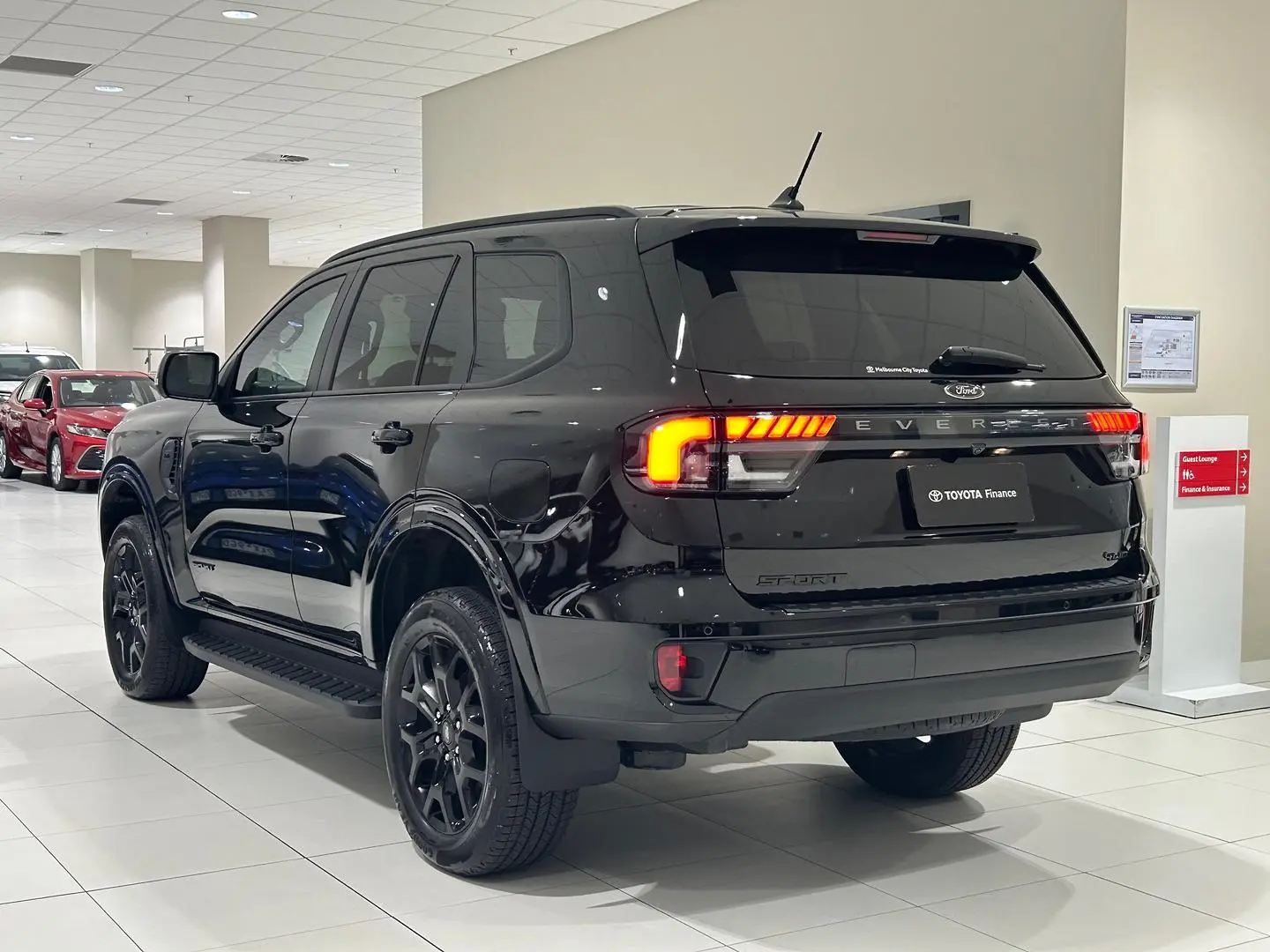 2023 Ford Everest Gallery Image 8