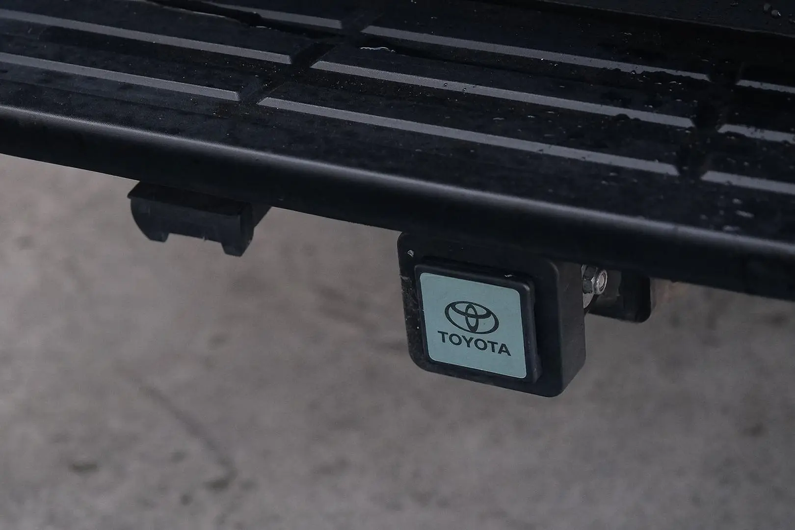 2017 Toyota Hilux Gallery Image 10