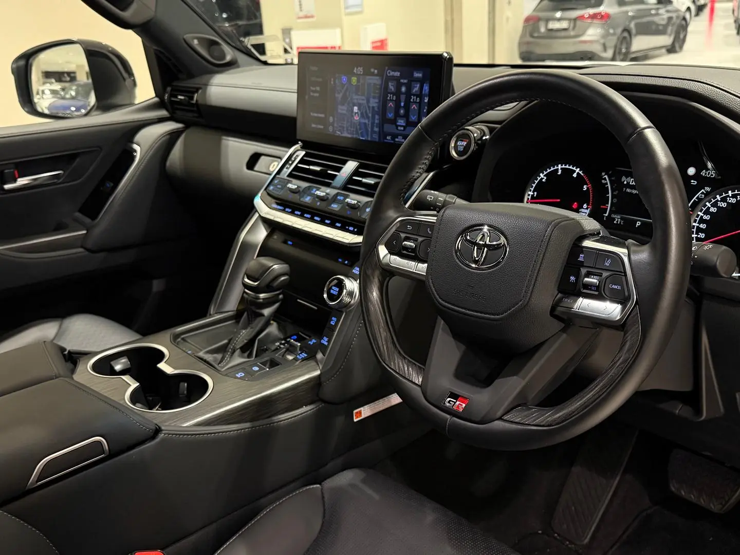2023 Toyota Landcruiser Gallery Image 12
