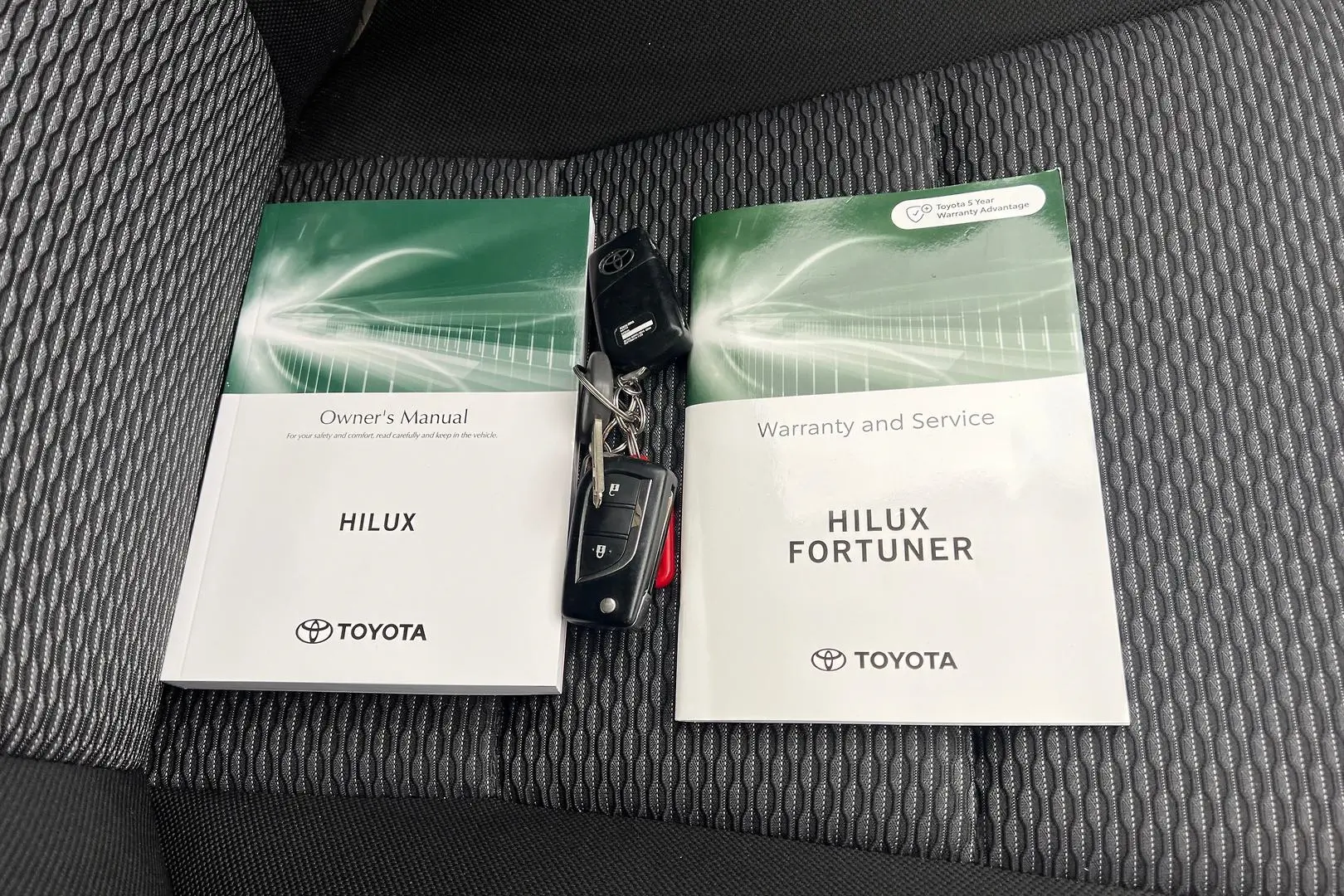 2022 Toyota Hilux Gallery Image 23