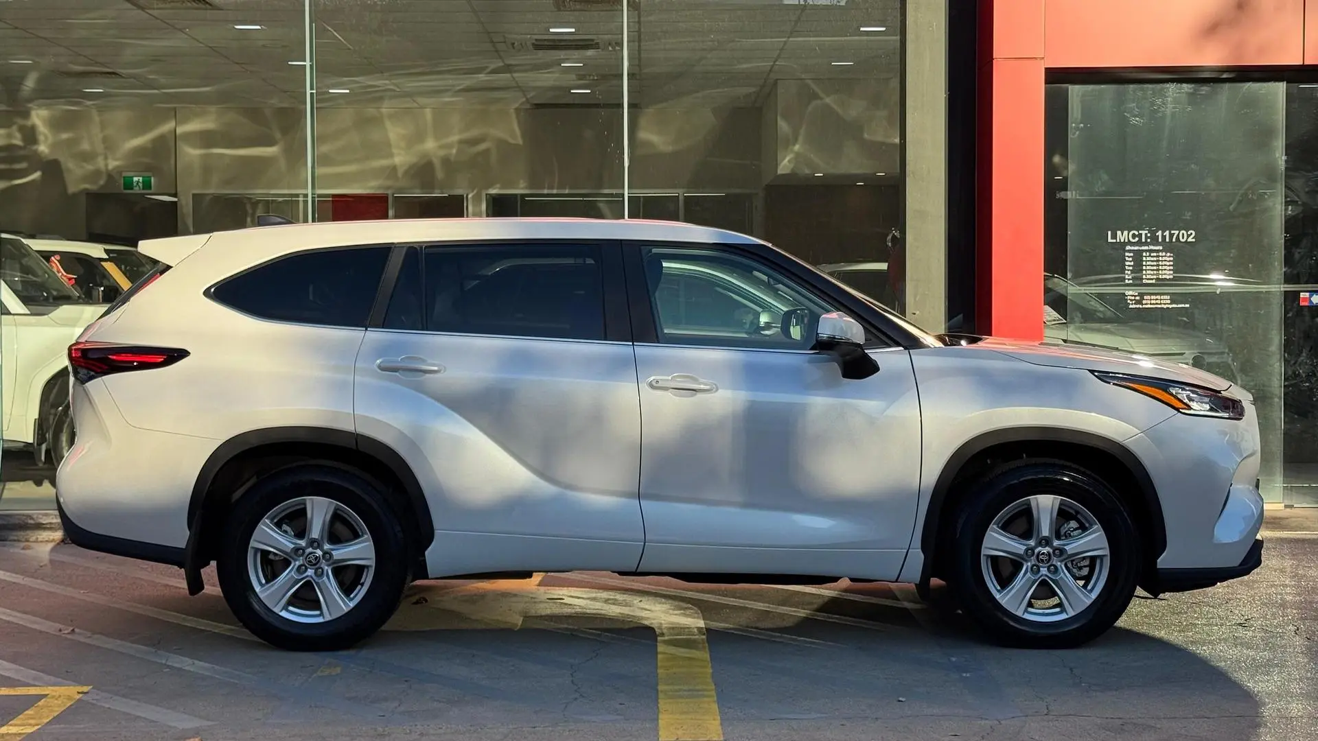 2024 Toyota Kluger Gallery Image 5