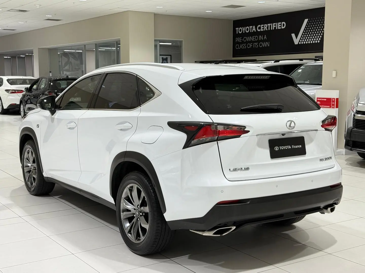 2017 Lexus NX Gallery Image 8