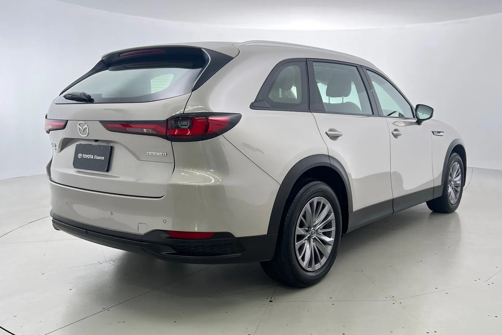 2024 Mazda CX-90 Gallery Image 4