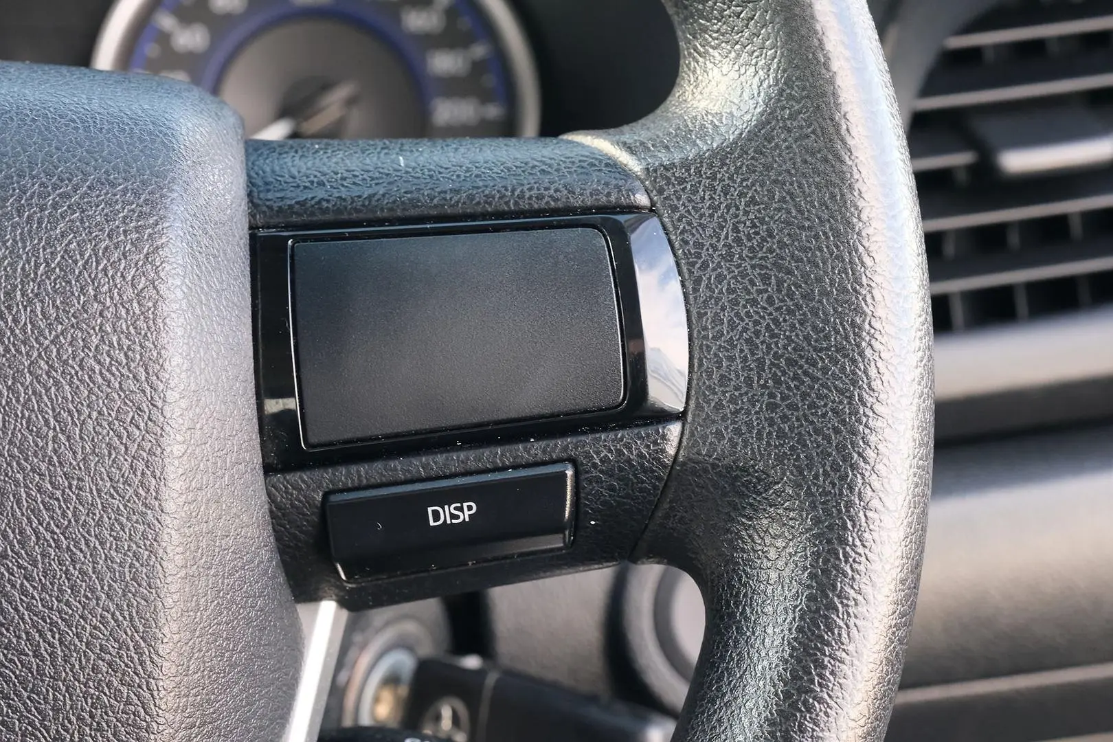 2017 Toyota Hilux Gallery Image 15