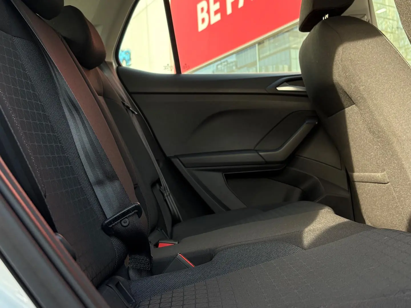 2022 Volkswagen T-Cross Gallery Image 13
