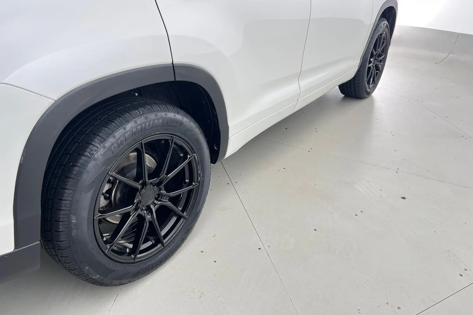 2019 Toyota Kluger Gallery Image 9