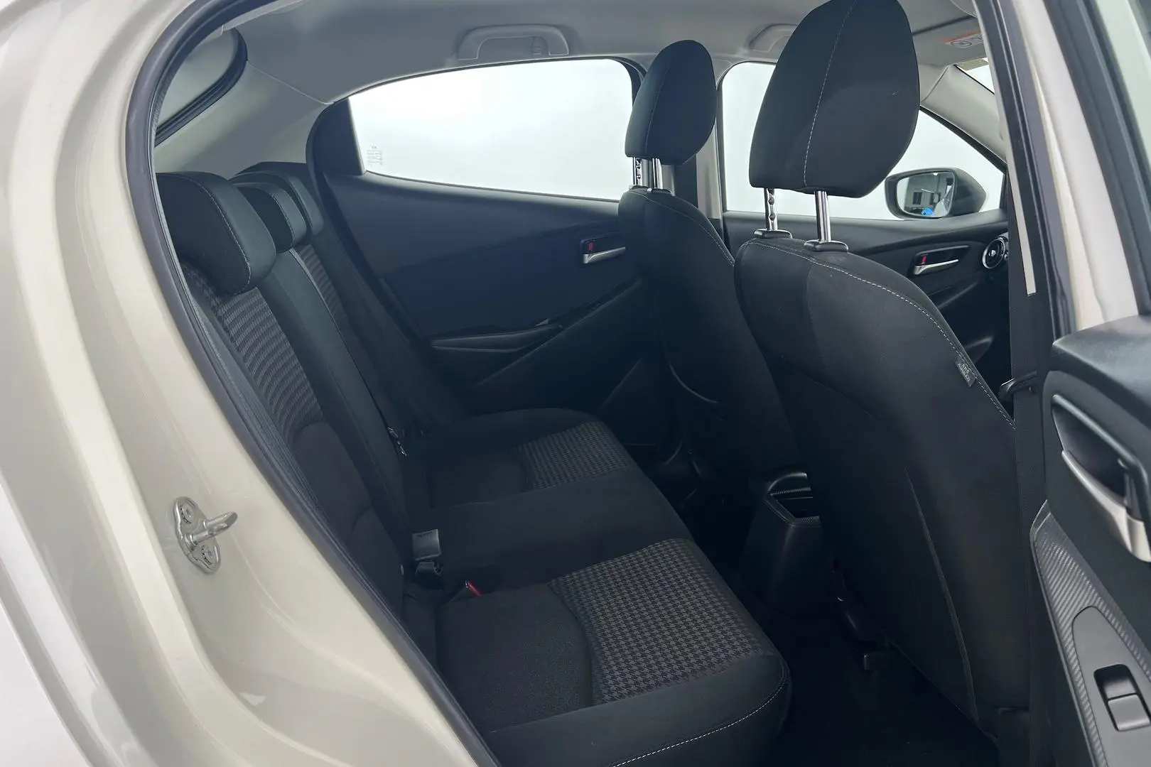 2019 Mazda 2 Gallery Image 19