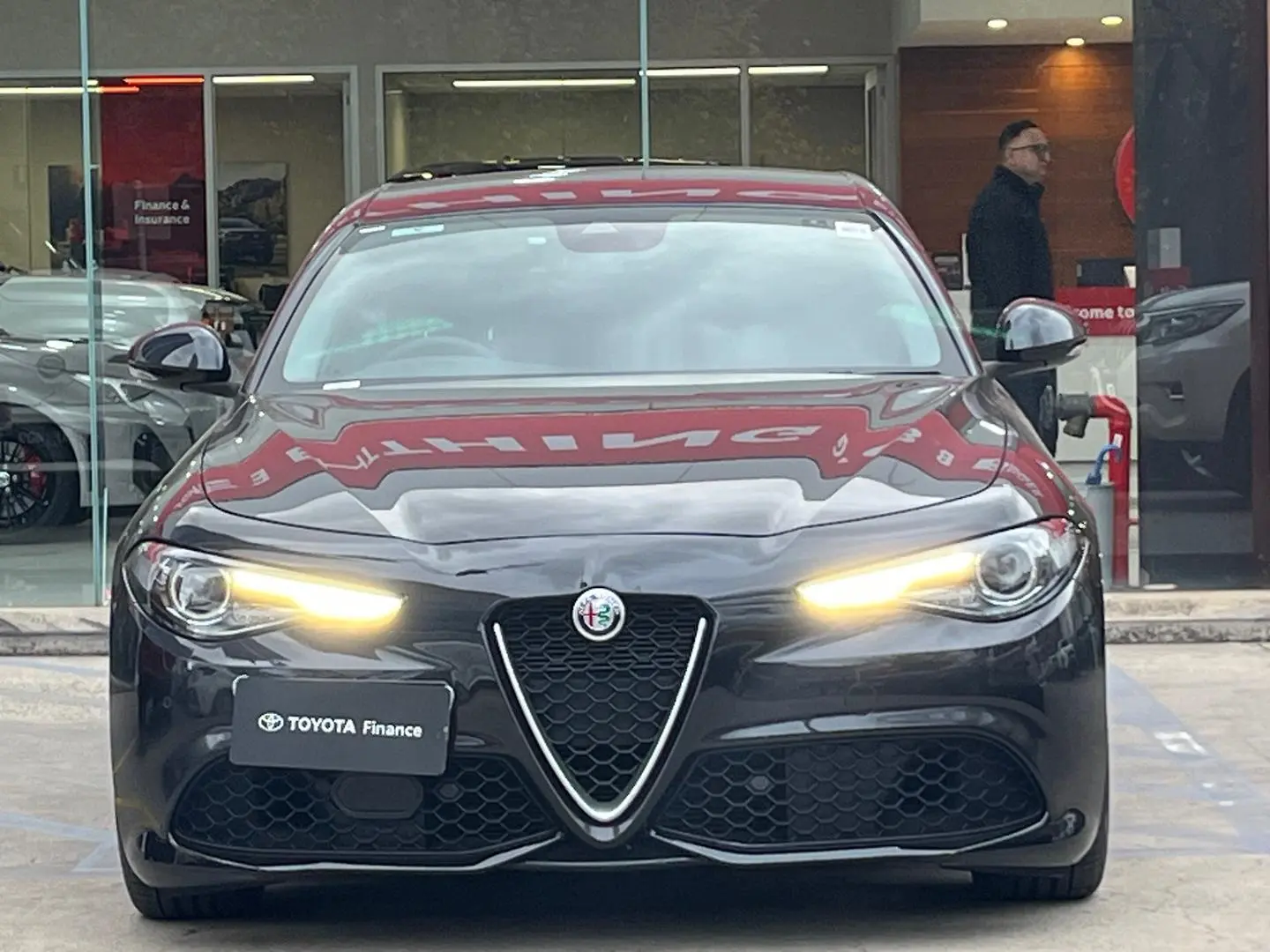 2019 Alfa Romeo Giulia Gallery Image 3
