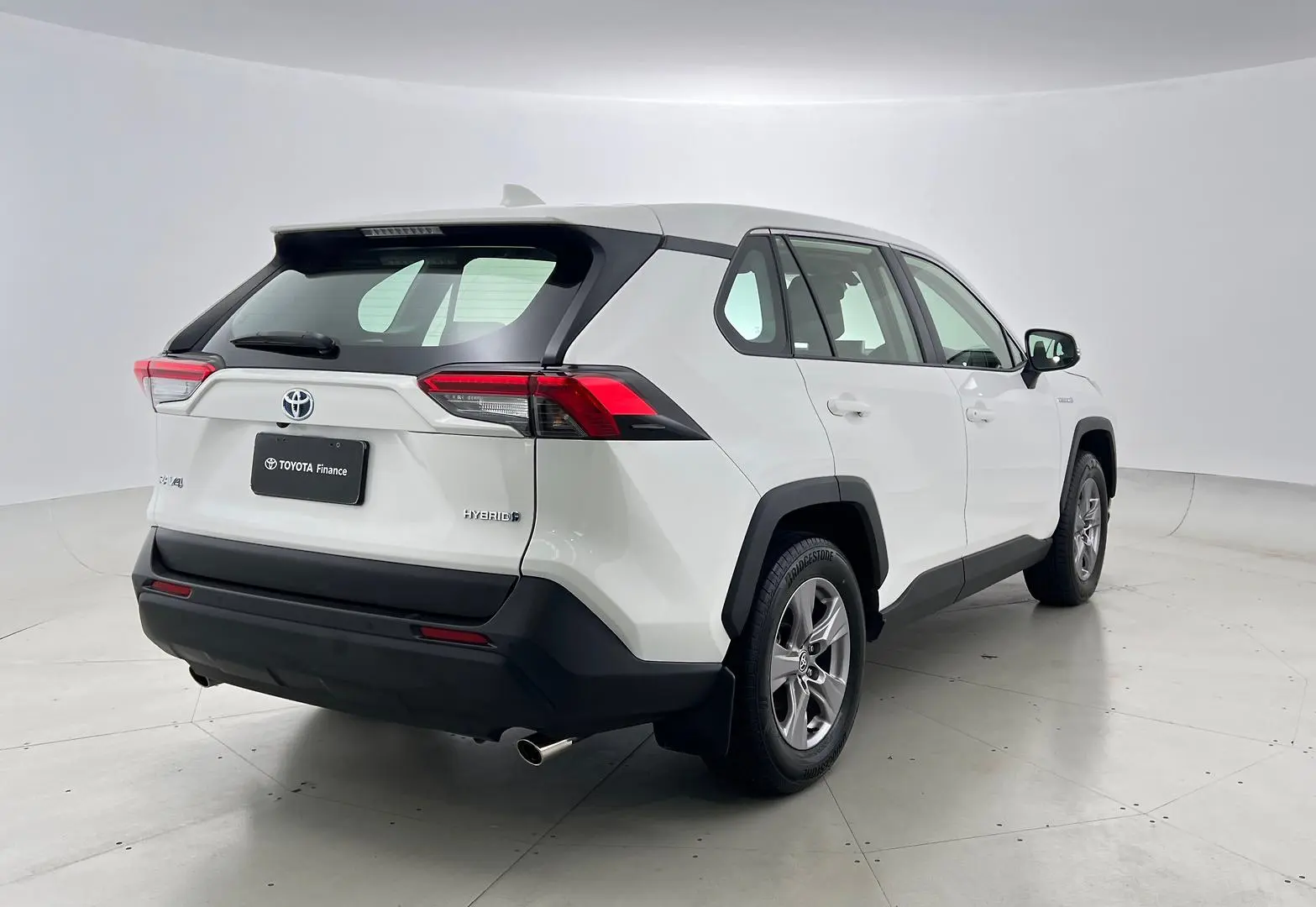 2024 Toyota RAV4 Gallery Image 8