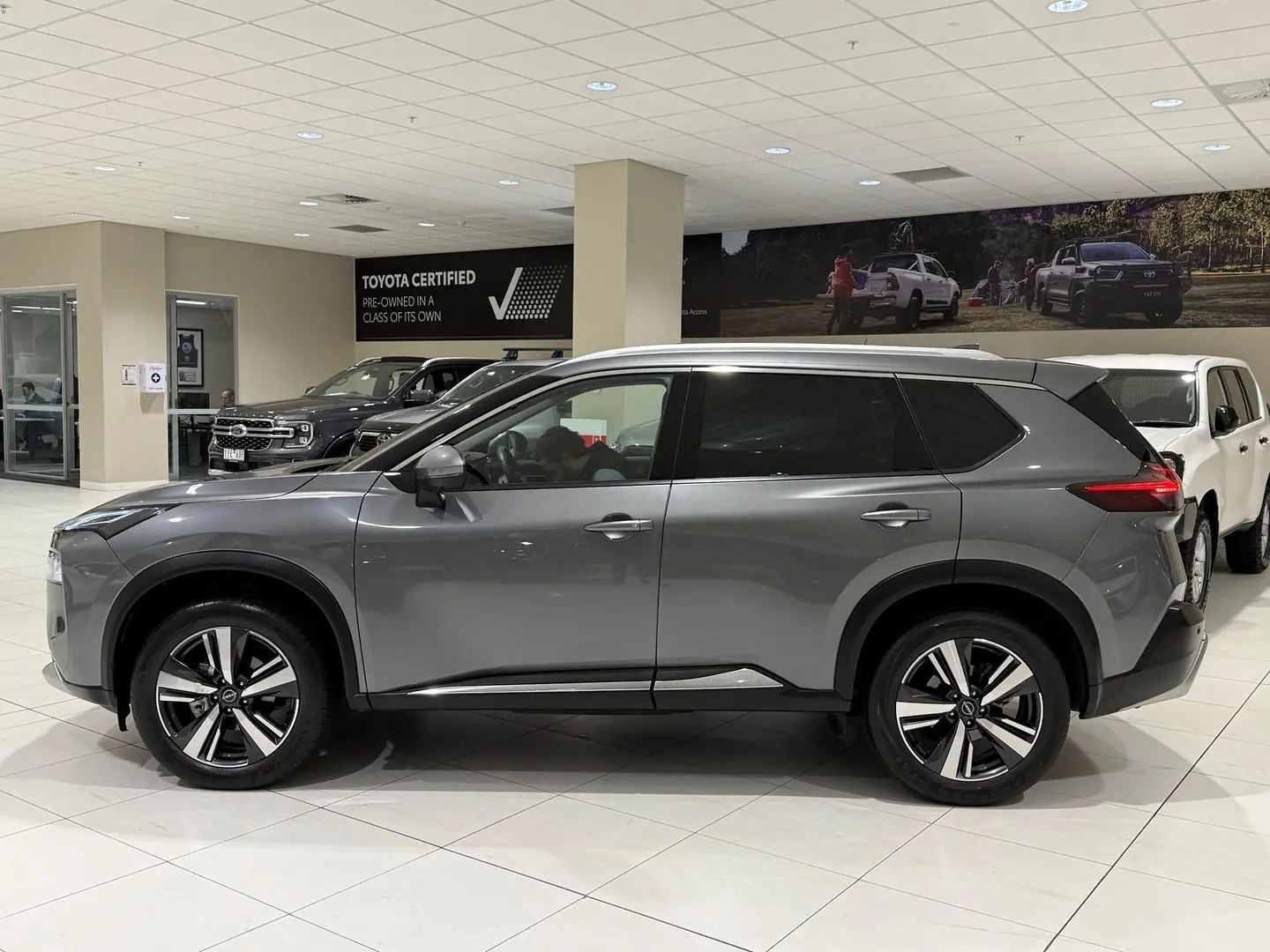 2023 Nissan X-TRAIL Gallery Image 6