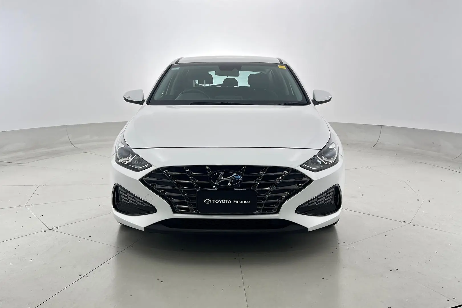 2023 Hyundai i30 Gallery Image 10