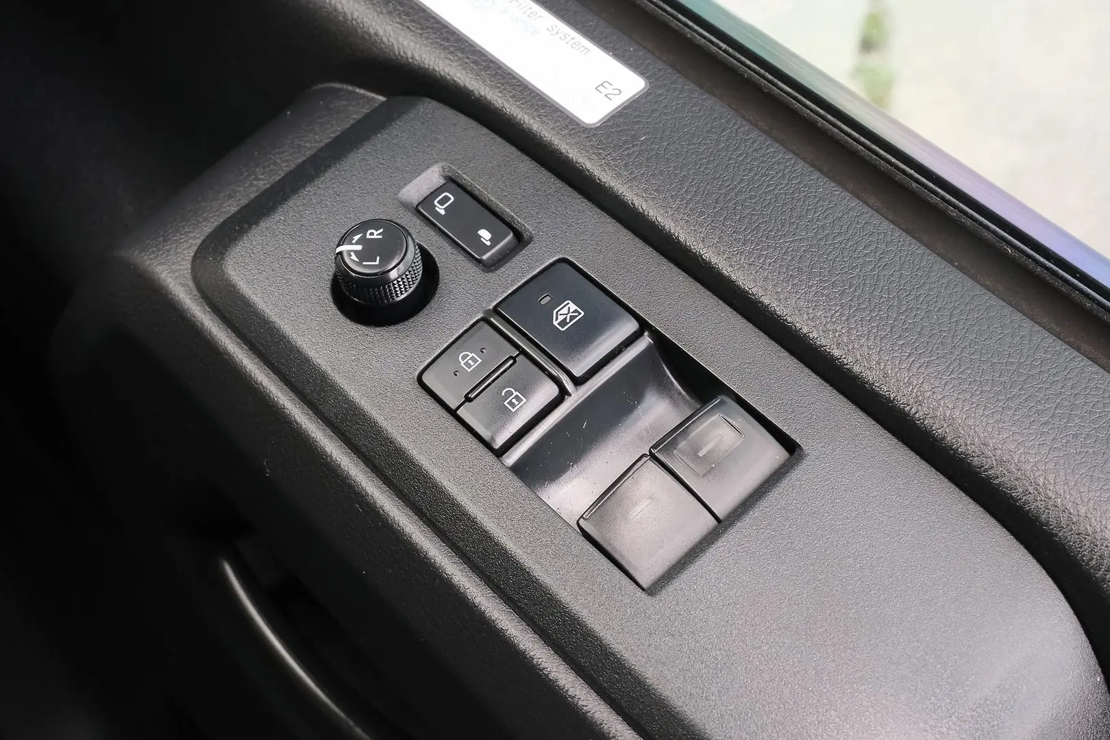 2020 Toyota Hiace Gallery Image 15