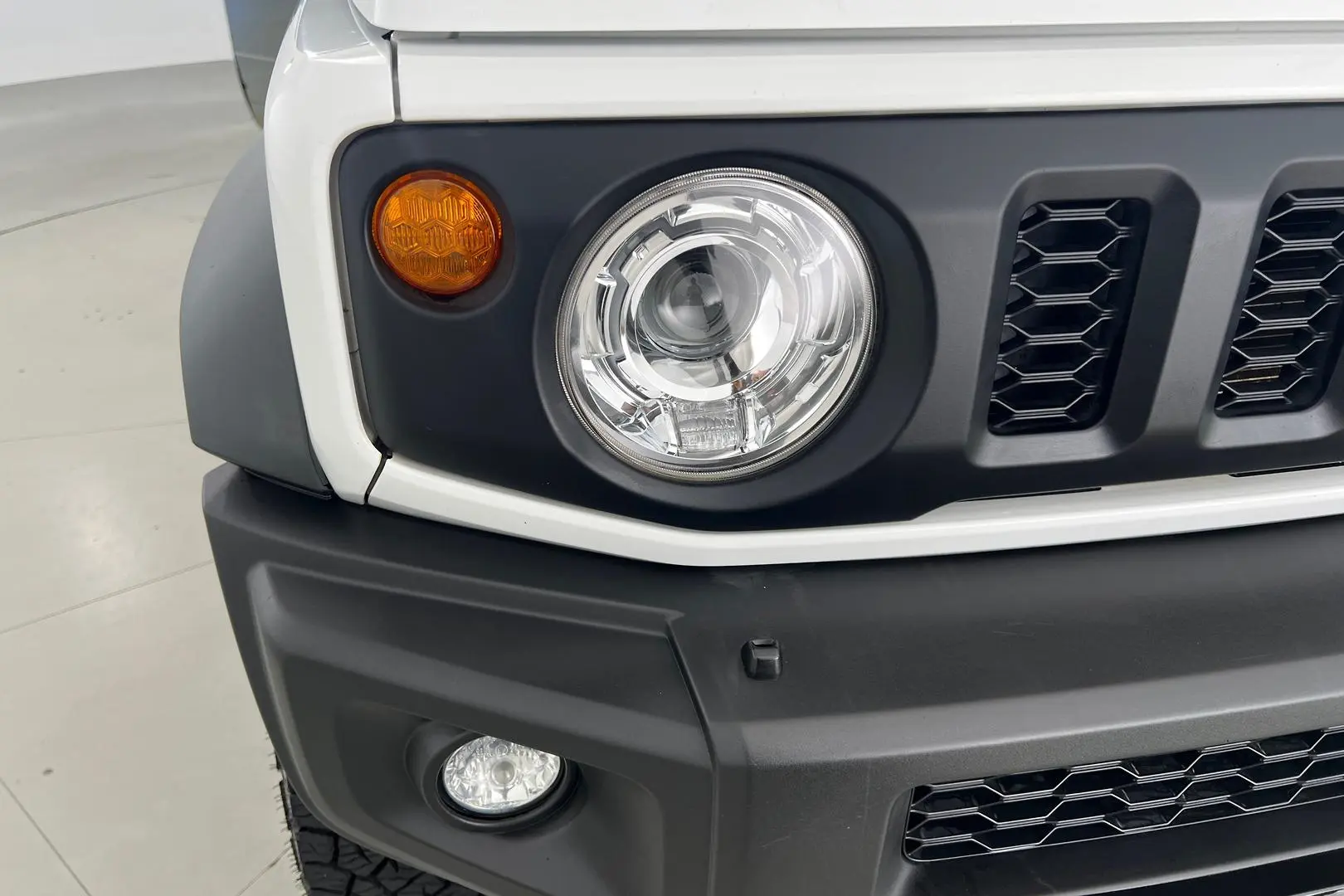 2021 Suzuki Jimny Gallery Image 2