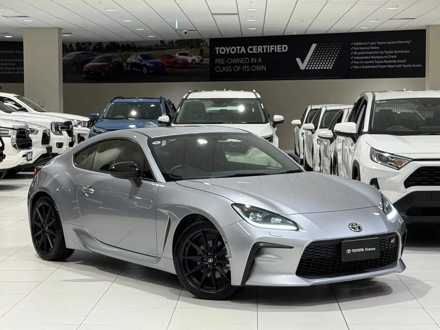 2024 Toyota GR86 Gallery Image 1