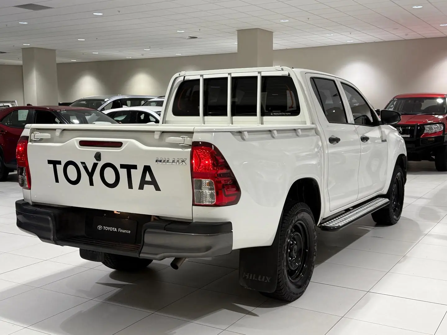 2020 Toyota Hilux Gallery Image 10