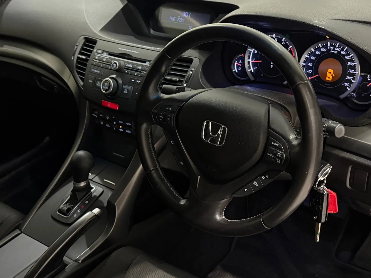 2012 Honda Accord Euro Gallery Image 13