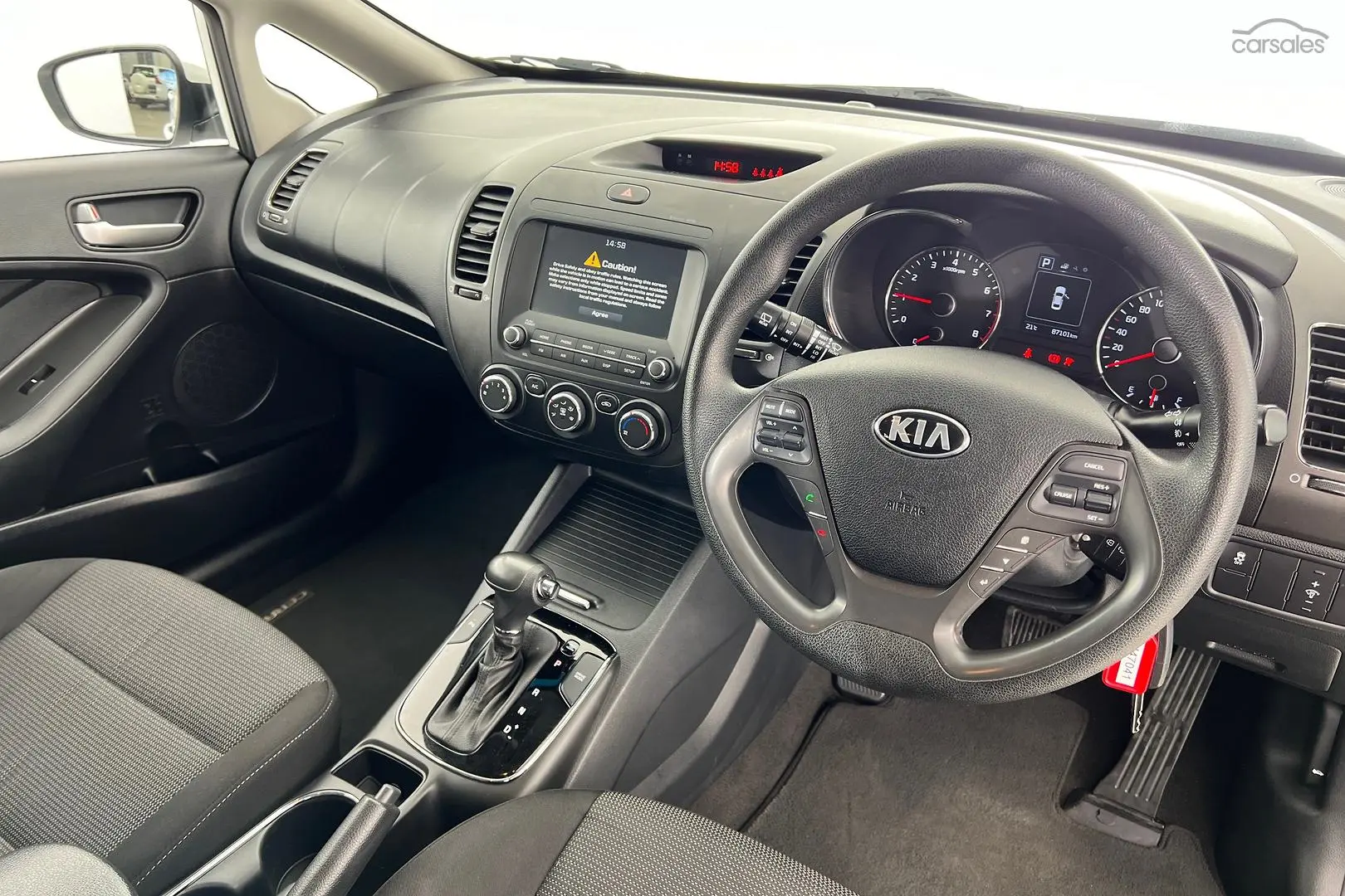 2017 Kia Cerato Image 12