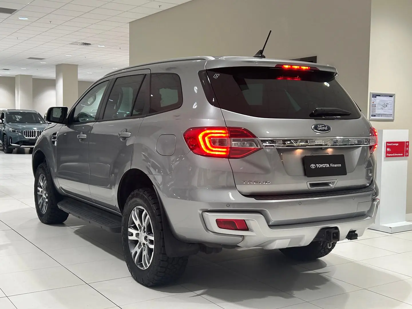 2021 Ford Everest Gallery Image 8