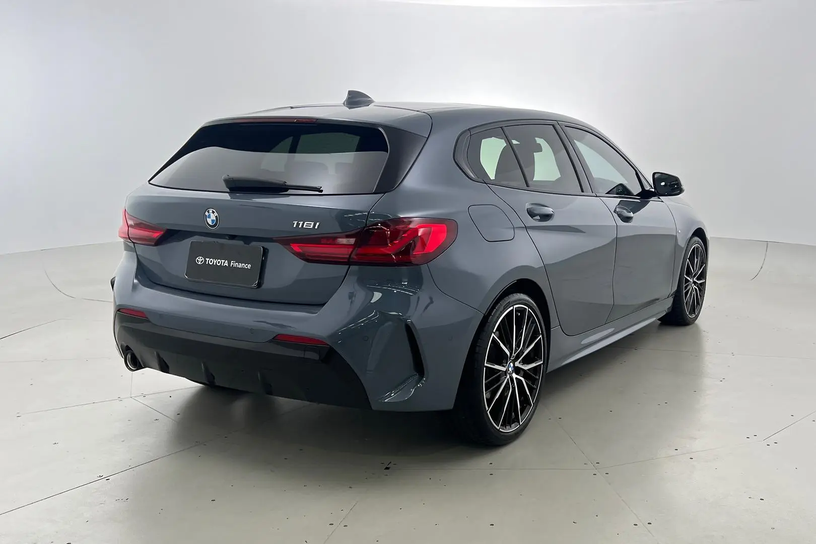 2023 BMW 1 Series Gallery Image 7